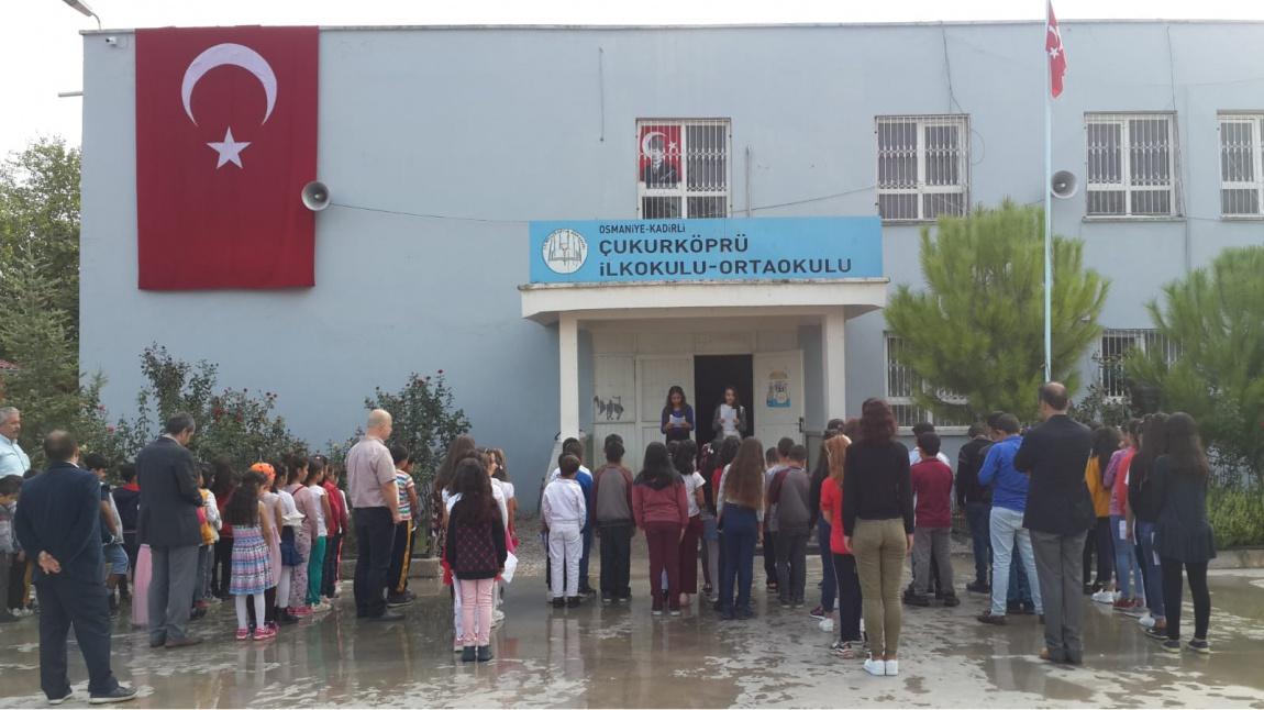 Okulumuzda 10 Kasım Atatürk'ün ölüm yıl dönümü dolayısıyla anma etkinliği yapıldı.